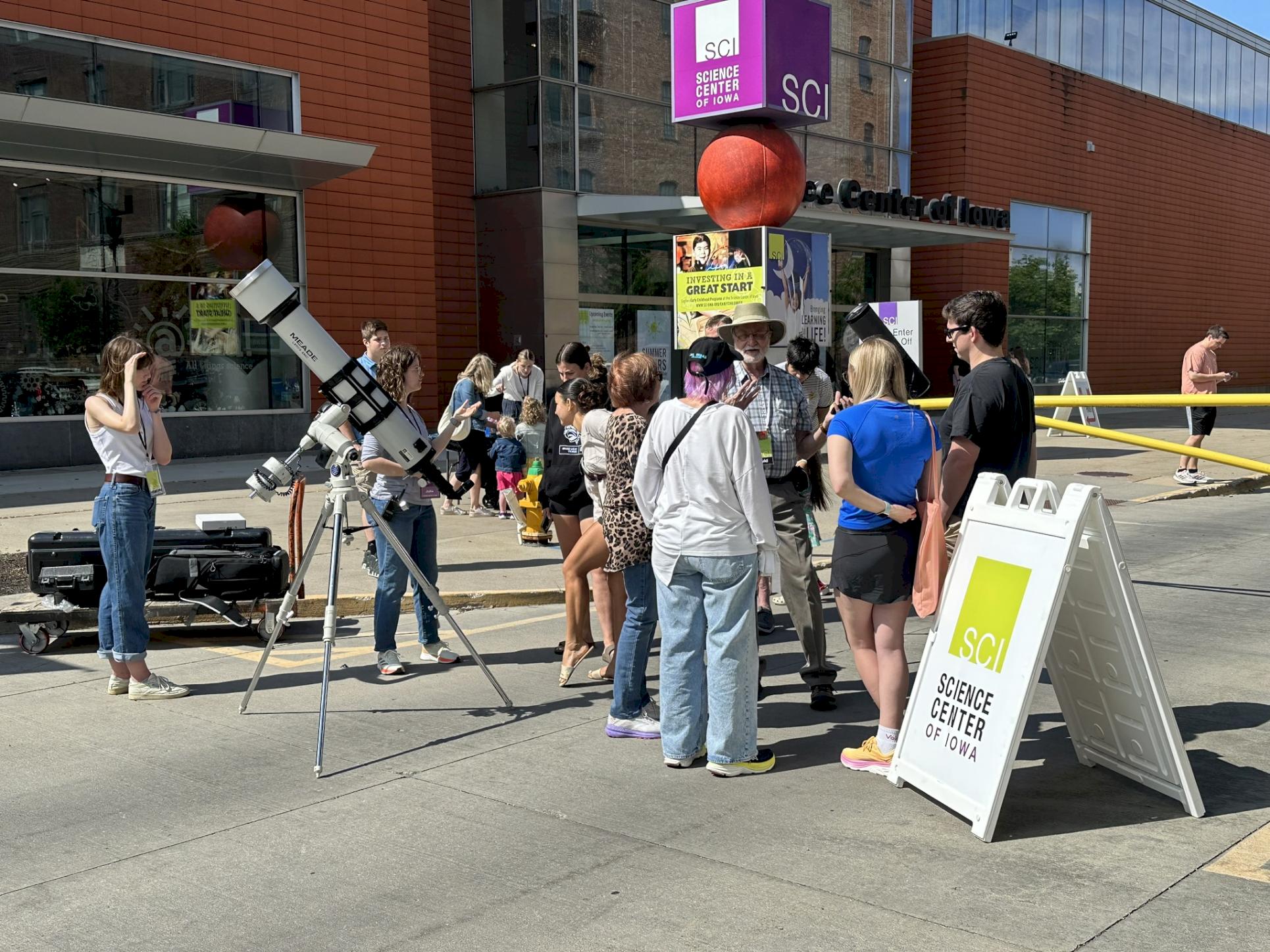 Solar Party at SCI